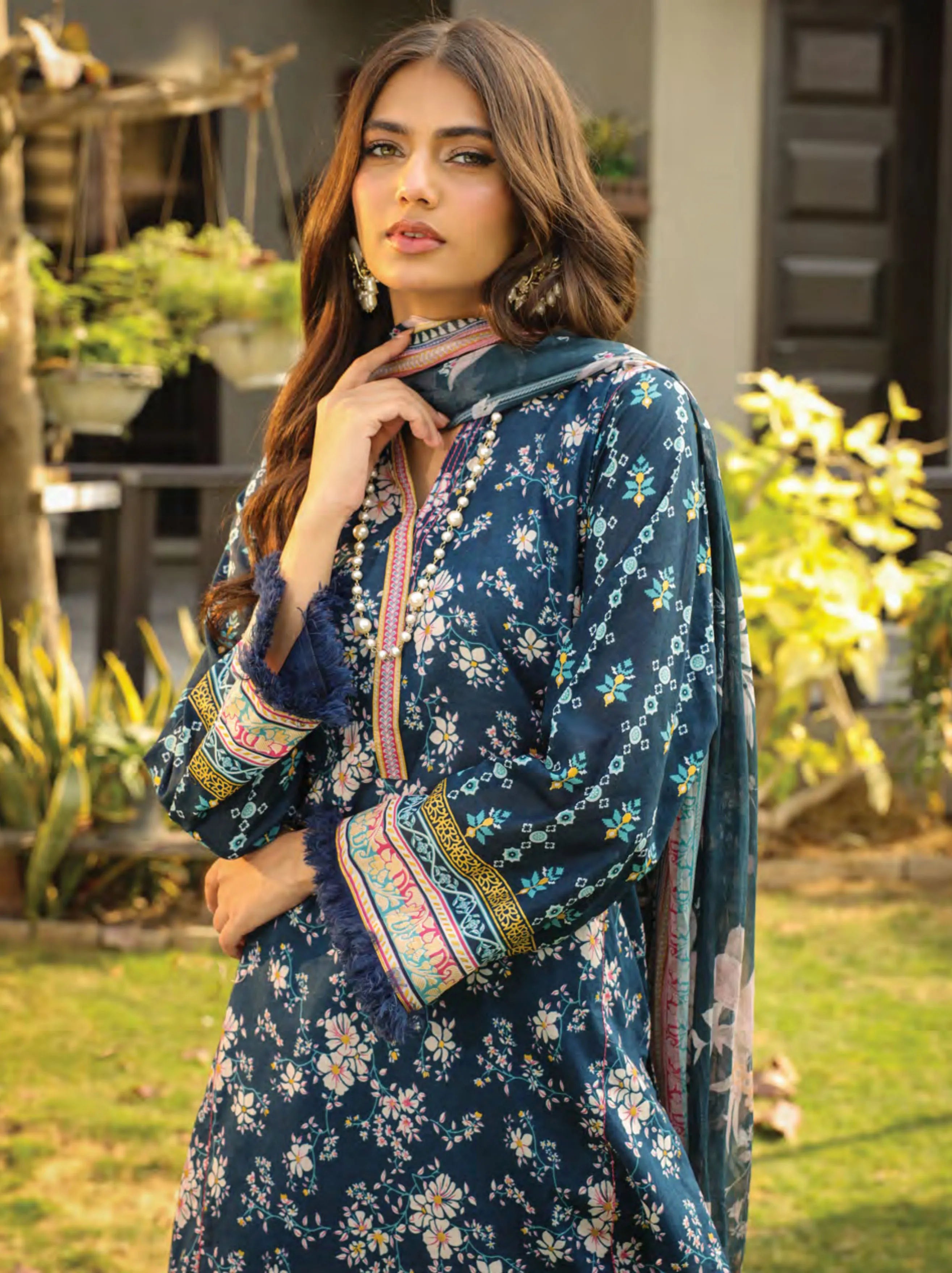 Komal Printed Lawn Collection 2024 By Lakhany (LG-IZ-0088-B)