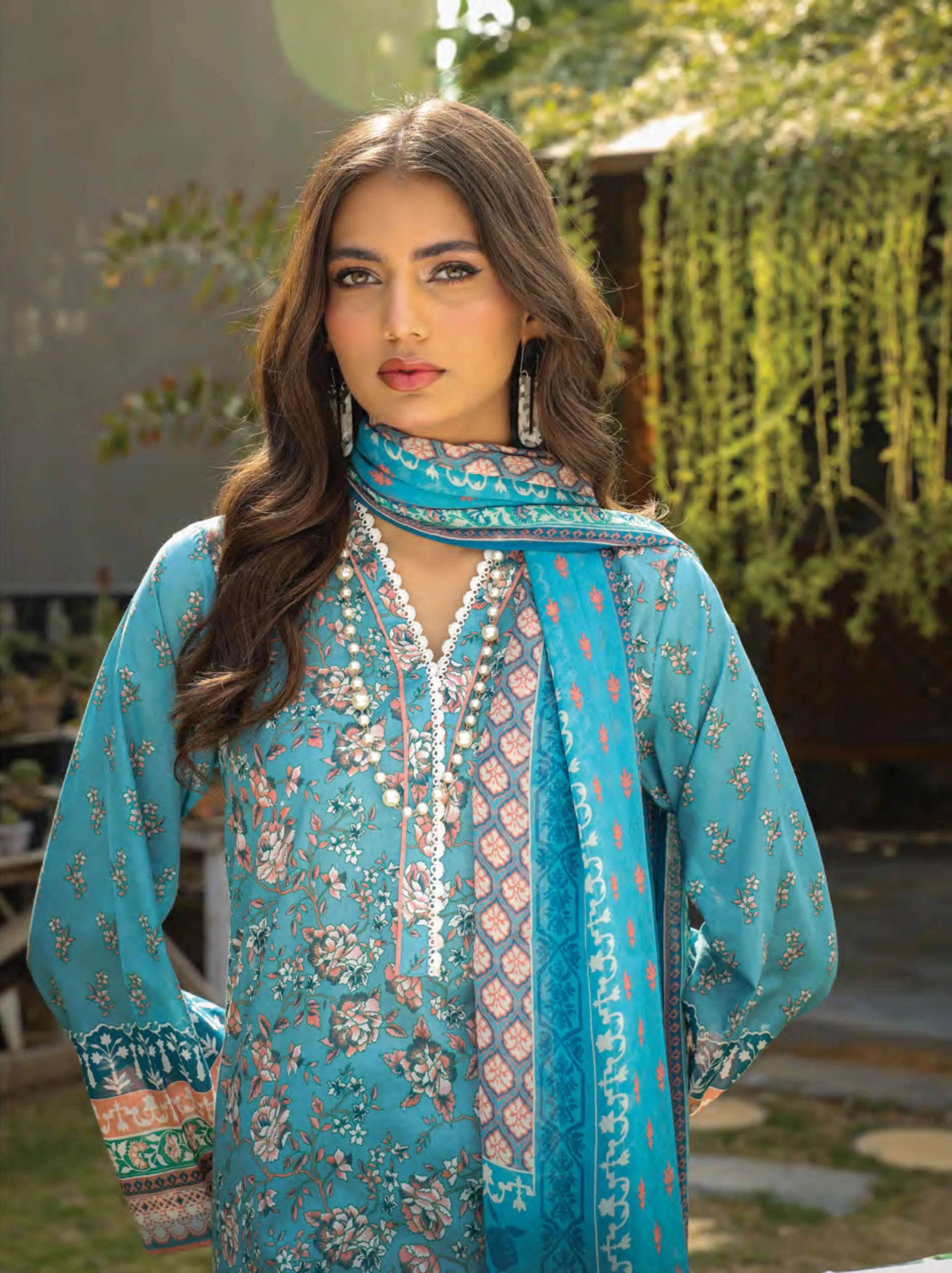 Komal Printed Lawn Collection 2024 By Lakhany (LG-IZ-147-A)