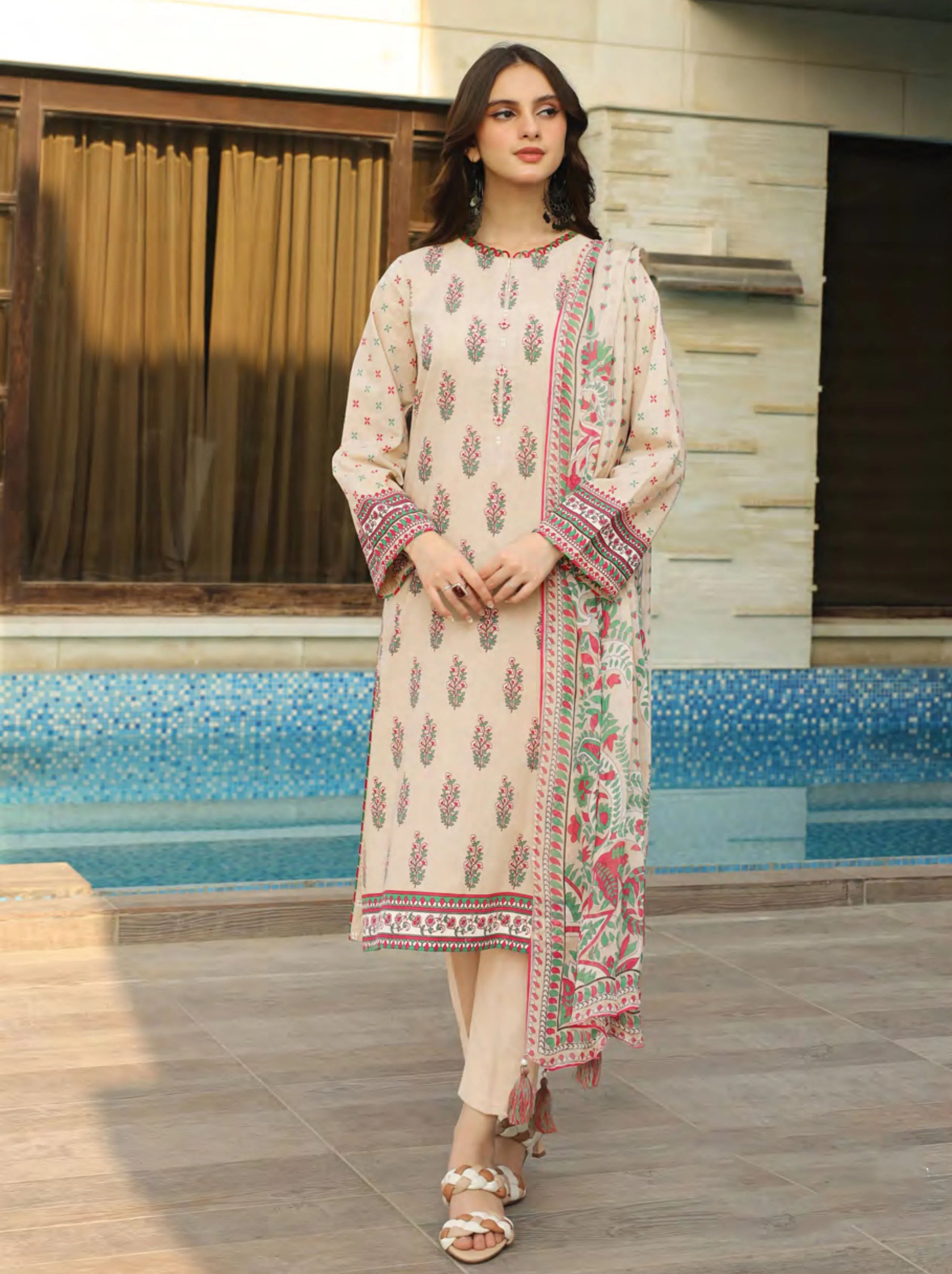 Komal Printed Lawn Collection 2024 By Lakhany (LG-SR-197-B)