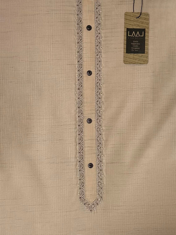 Laaj Embroidered Khaddar Editt 2025 (BX06-02)