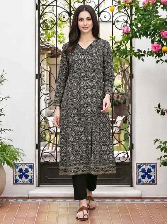 Limelight Unstitched Printed Summer Collection 2026 Vol-04 (U4953SH-SSH-O34)