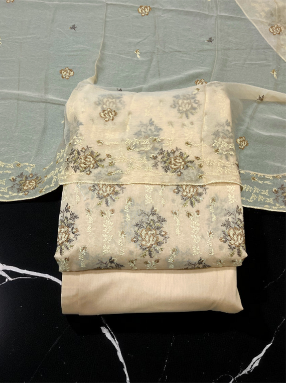 Lush Blossom Fully Embroidered Lawn Edit25 Vol-25DD06 (25DD06-02)