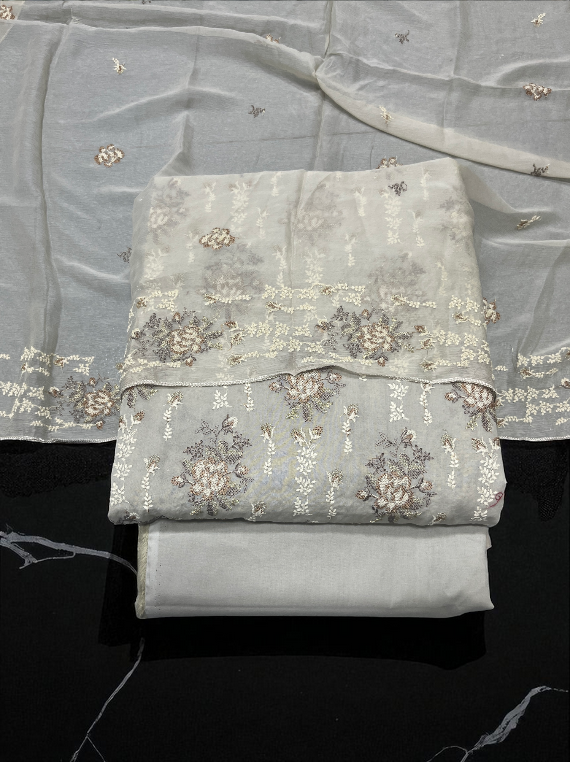 Lush Blossom Fully Embroidered Lawn Edit25 Vol-25DD06 (25DD06-03)