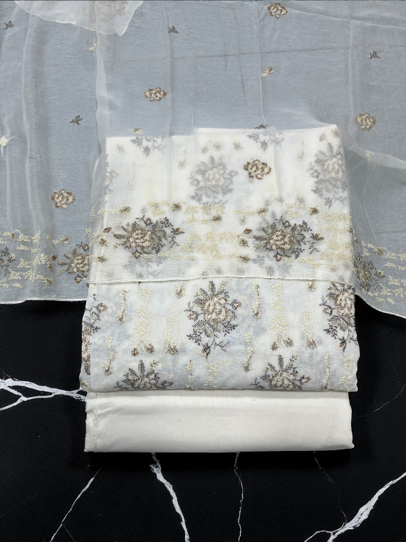 Lush Blossom Fully Embroidered Lawn Edit25 Vol-25DD06 (25DD06-04)