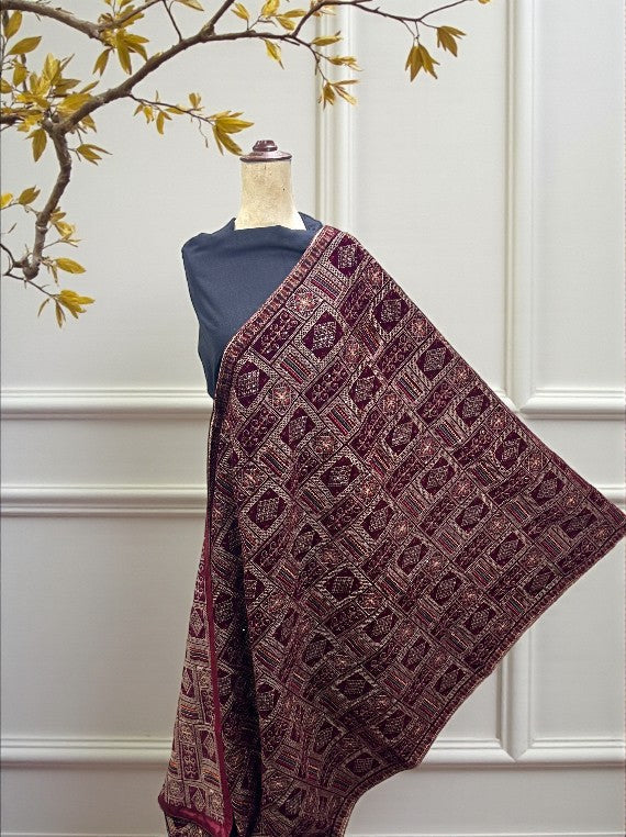 Luxury Velvet Shawl with Tilla & Sequin Work Edit 2025 (25DS33-03)