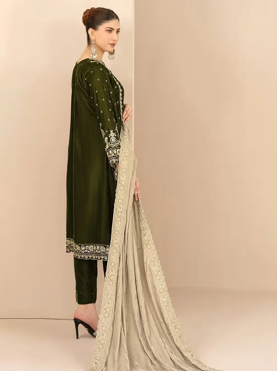 MILAN by Tawakkal Fabrics Embroidered Velvet Unstitched Collection'26 (D-5713)