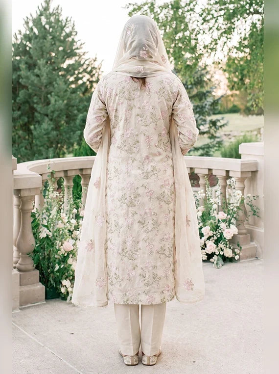 Manizay By Hayat Embroidered Karandi Collection 2026 (D-03)