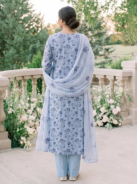 Manizay By Hayat Embroidered Karandi Collection 2026 (D-04)