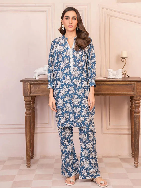 Meerak Elegance Persinified Lawn Collection 2025 (06-Zephyr)