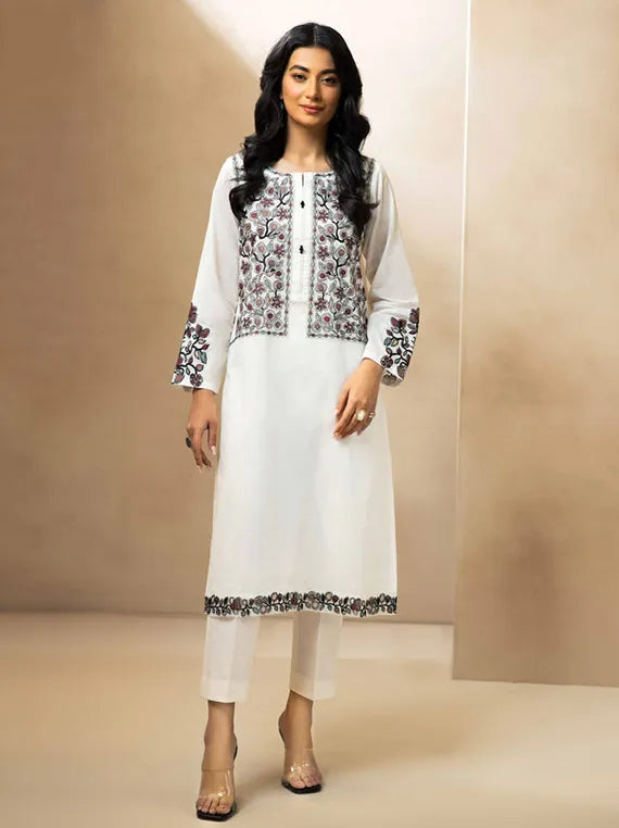 Nishat Luxury Lawn Collection 2025 (42301023)