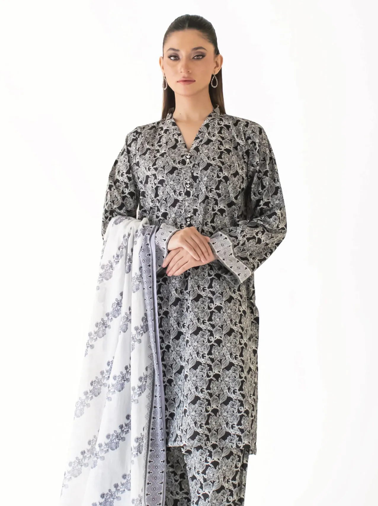 Orient Lawn Collection 2025 (OTL-24-213)