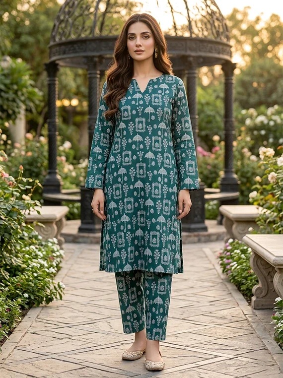Pace Printed Lawn Edit 2026 Vol-FA44 (D-16)