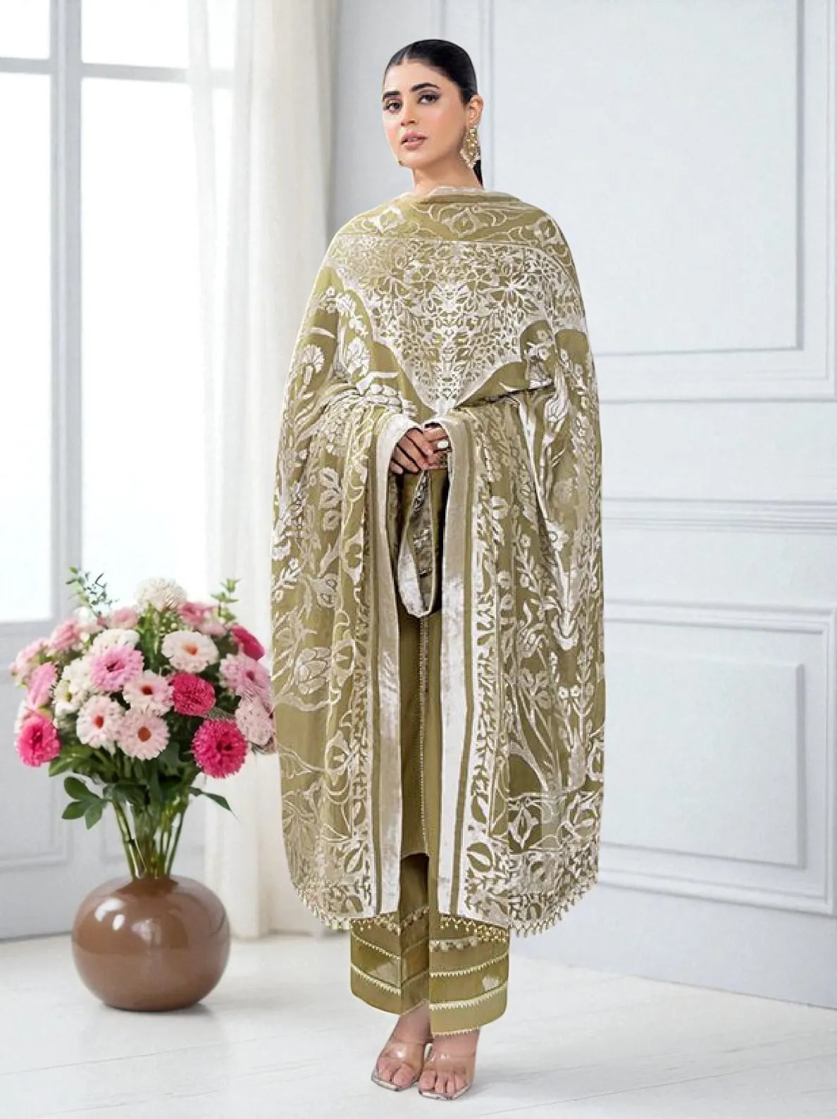Pahali Winter Zari Wool Collection 2025 by Riaz Arts (D-08)
