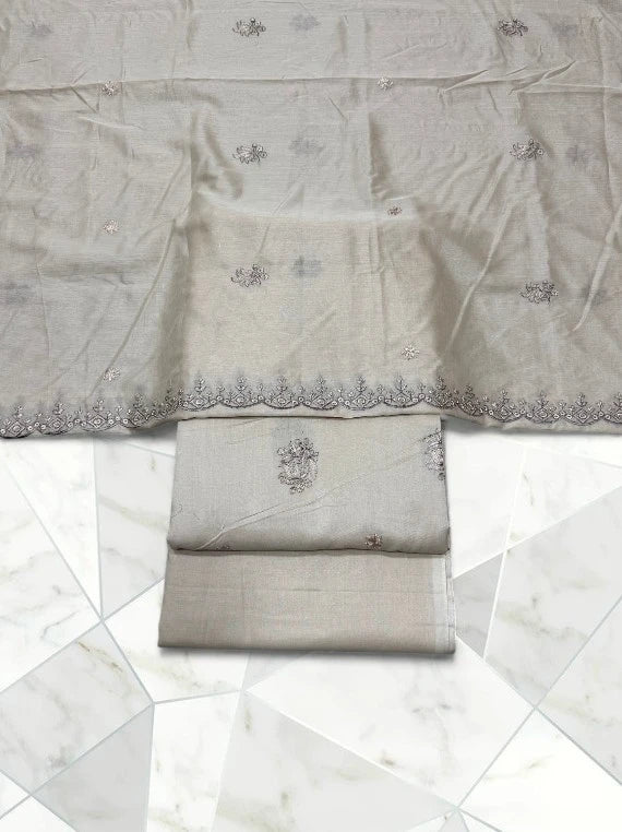Premium Embroidered Lawn Edit26 Vol-26DA09 (D-01)