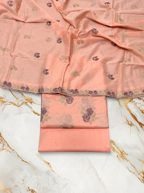 Premium Embroidered Lawn Edit26 Vol-26DF13 (D-07)