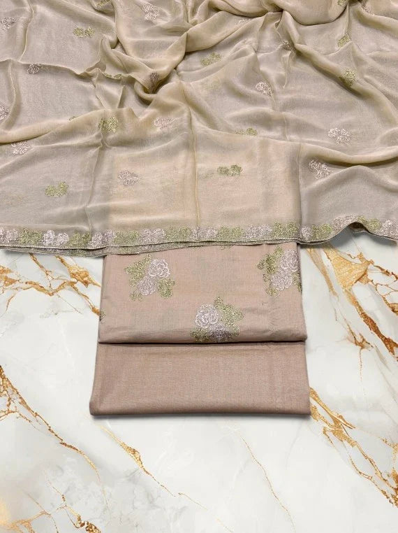 Premium Embroidered Lawn Edit26 Vol-26DF13 (D-10)