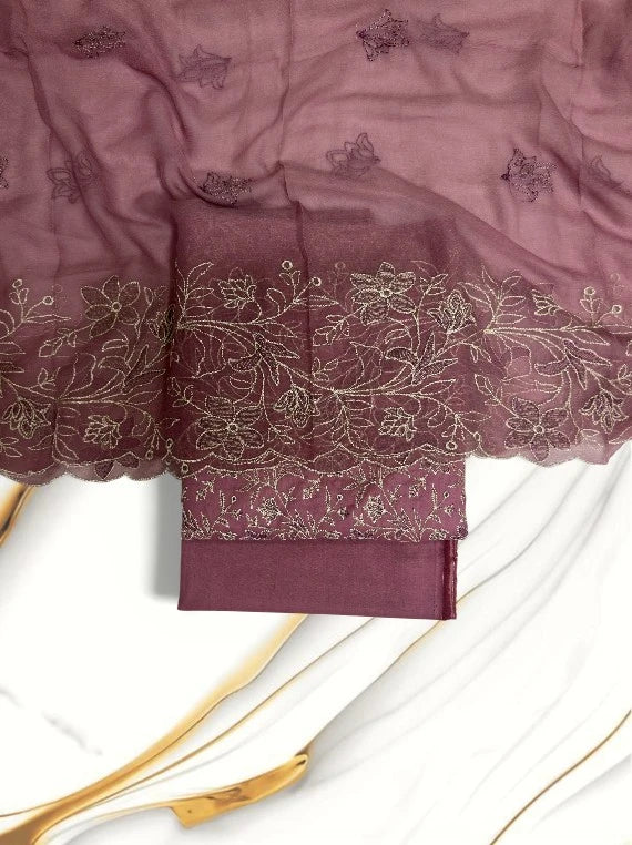 Premium Embroidered Lawn Edit 2026 Vol-26DC07 (D-05)