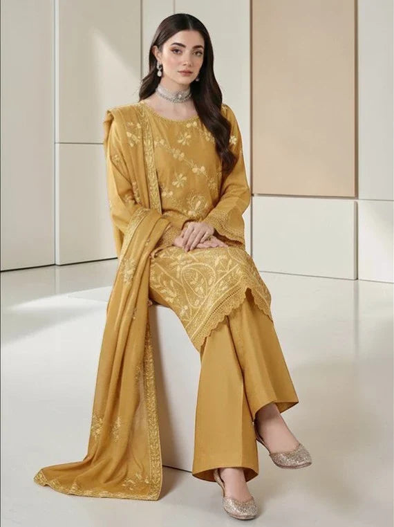Queen by Eleganza Premium Lawn Collection 2026 Vol-72 (D-06)