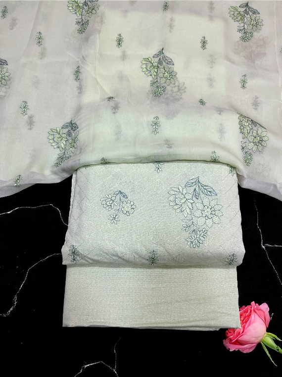 Radiance Embroidered Karandi Edit25 Vol-25DK03 (25DK03-02)
