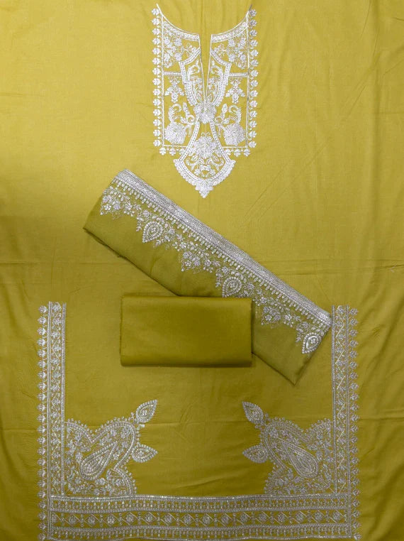 Royale Embroidered Lawn Edit 2026 Vol-26DC09 (D-01)