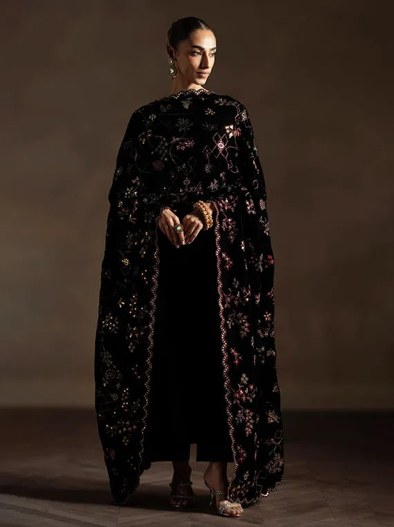 SERAN Luxe Velvet Shawl Collection 2025 (S-03)