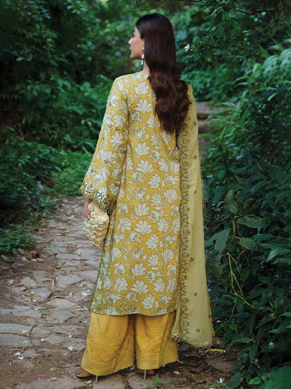 Multi-Brand Winter Collection 2026 (Sanam-Saeed-Meadow-Girl-D-5)