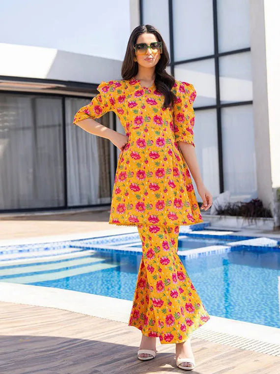 Sapna Digital Printed Lawn Collection 2025 By Sitara Textile (D-10)