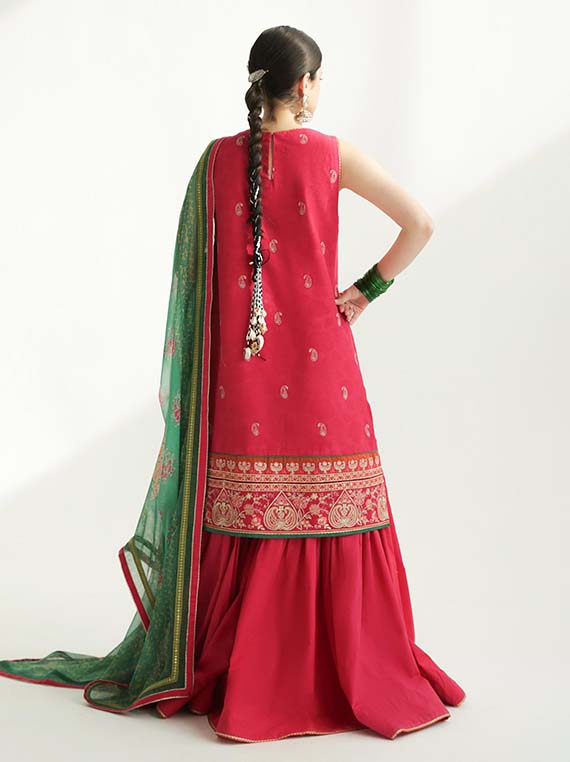 Signature Styles Multi Brand Lawn Collection 2025 (KORINA-3B)