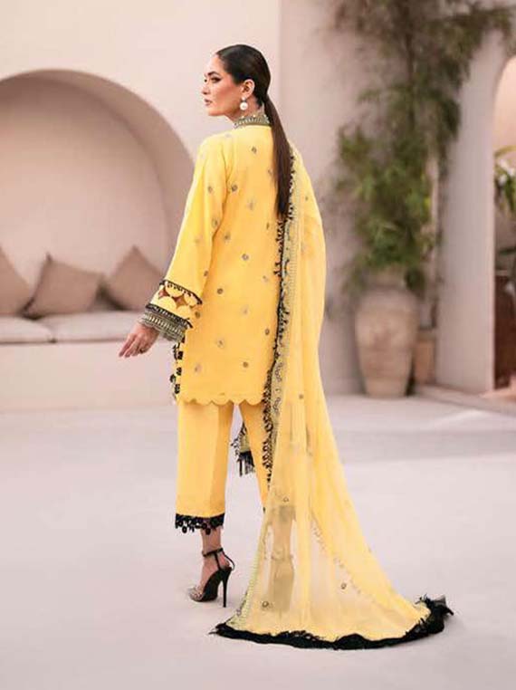 Signature Styles Multi Brand Lawn Collection 2025 (LS-05)