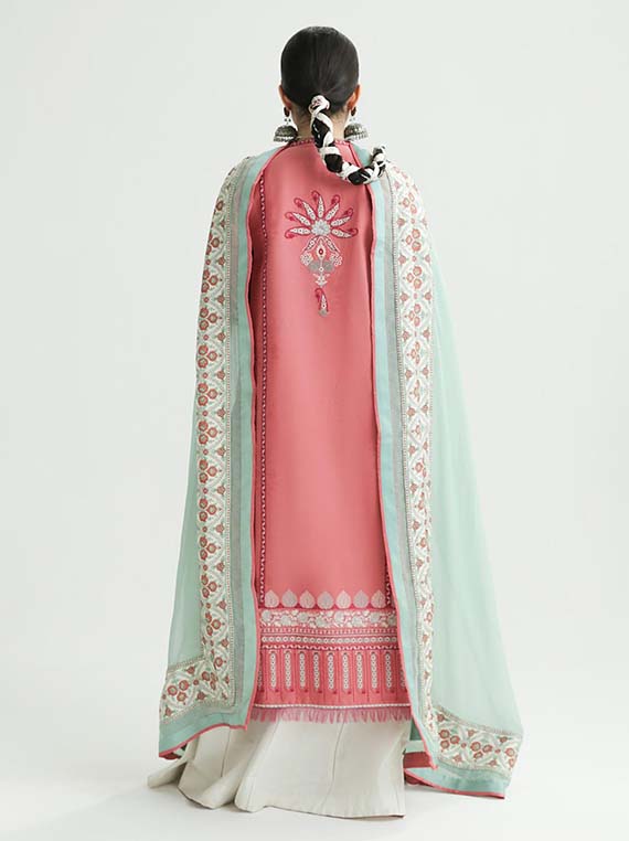 Signature Styles Multi Brand Lawn Collection 2025 (SANDAL-10B)