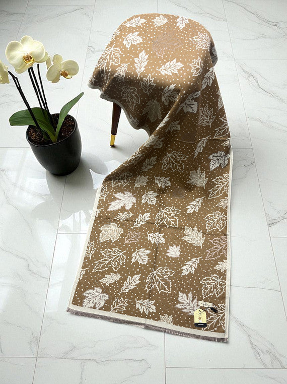 Snow Bloom Check Wool Staller Edit25 (25ST23-01)