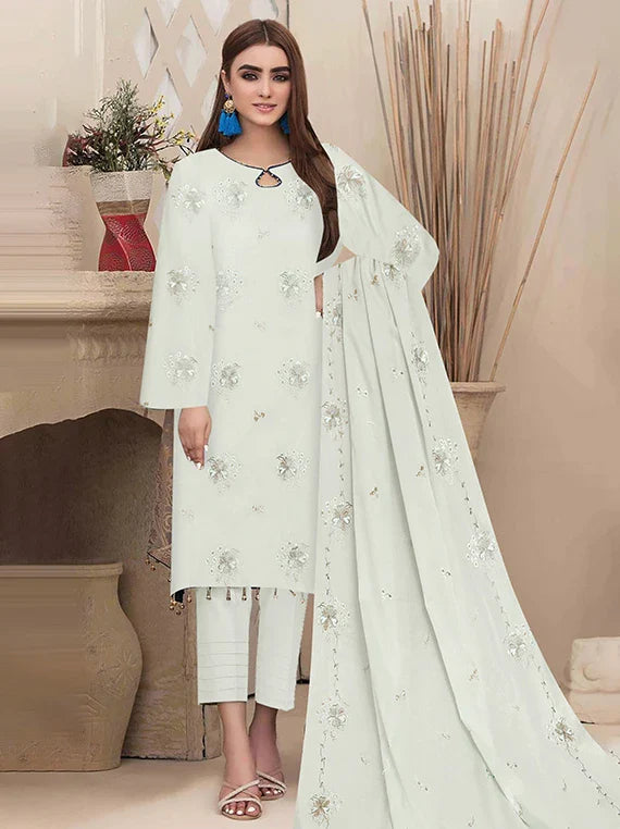 Talaash by Chawla Fabrics Embroidered Lawn Collection 2026 (NT-05)