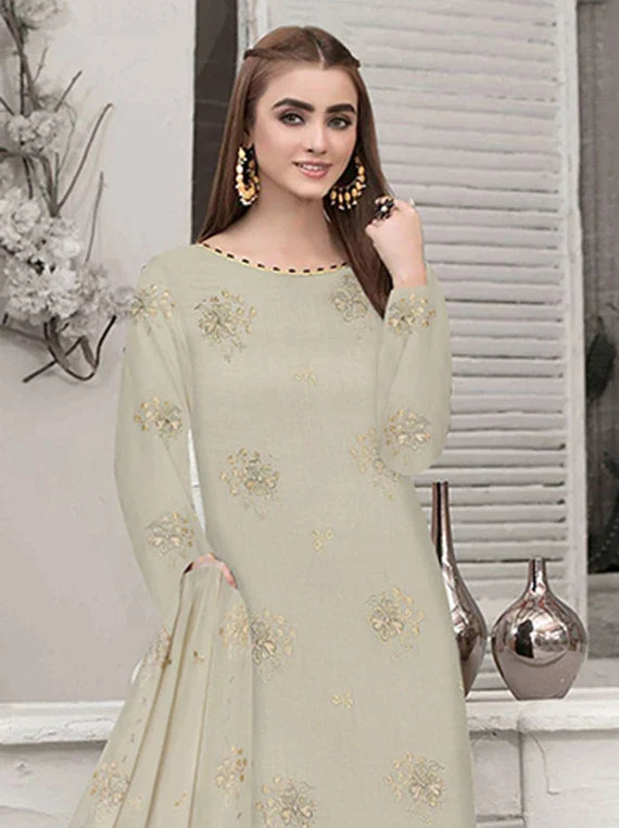 Talaash by Chawla Fabrics Embroidered Lawn Collection 2026 (NT-08)