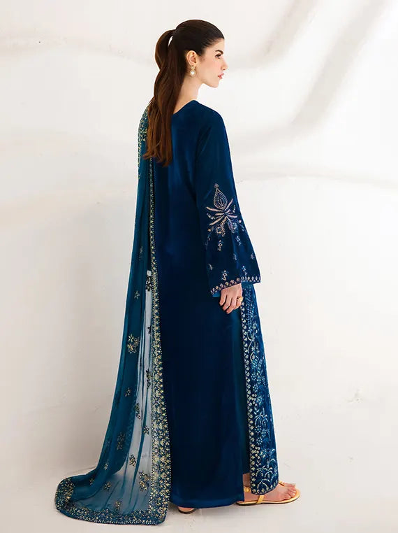 The Velvet Affair by Emaan Adeel Unstitched Collection'26 (08-EVANTHE)