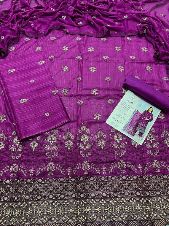 Three Piece Embroidered Lawn Collection 2024 (24DA63-4)