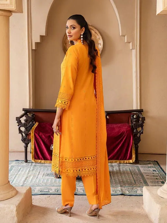 Universal Embroidered Lawn Collection 2025 by Sitara Studio (2501)