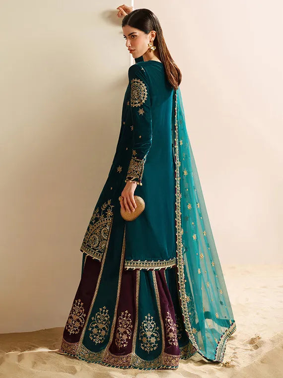 VELVET VOGUE Luxury Formals Collection 2025 by Jazmin (VVF-D-08)
