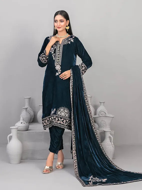 Velvora Embroidered Velvet Collection 2025 by Tawakkal Fabrics (D-4922)