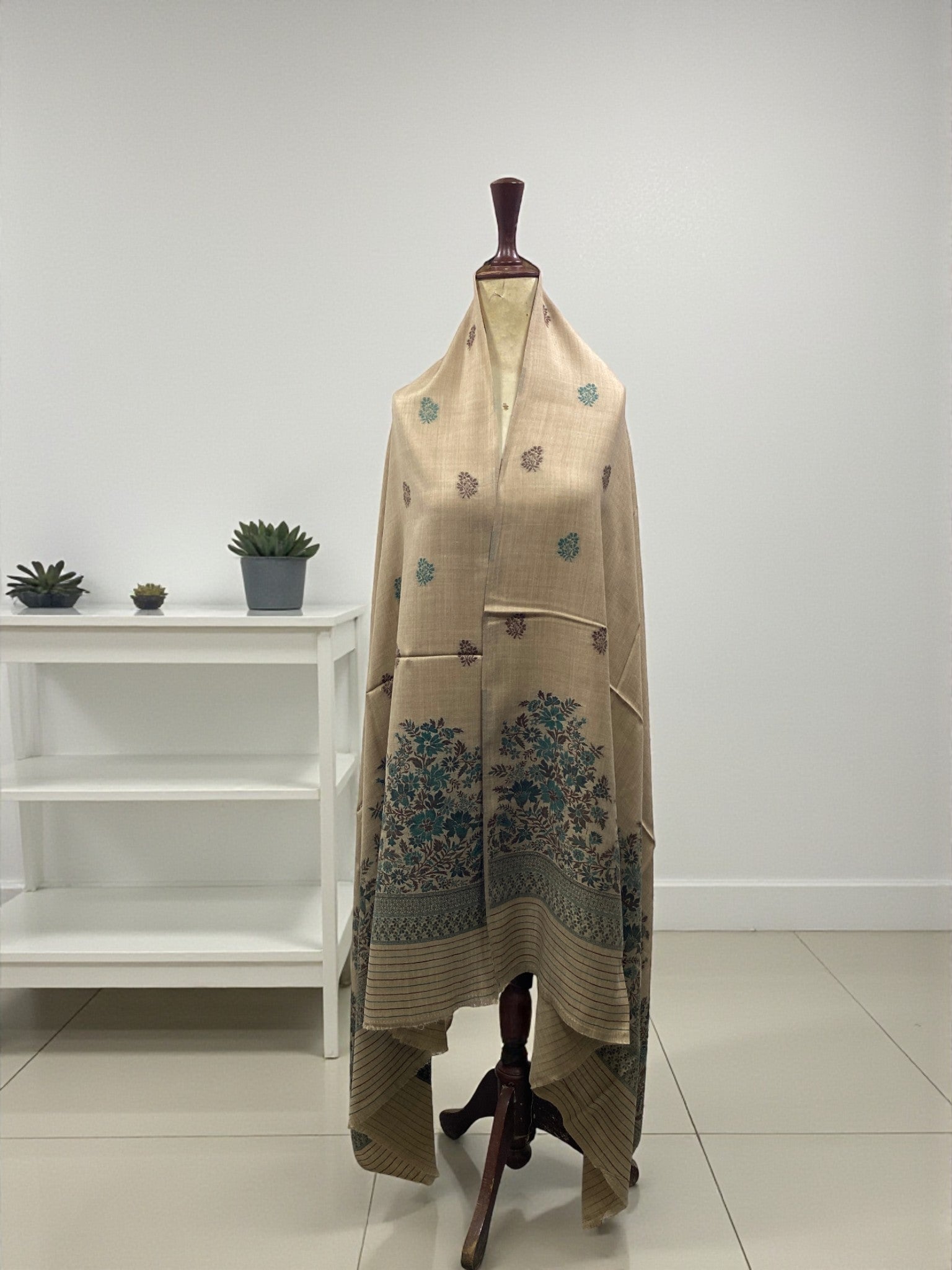 Warmth & Soft Printed Wool Shawl Edit 2025 Vol-25DS28 (25DS28-19)