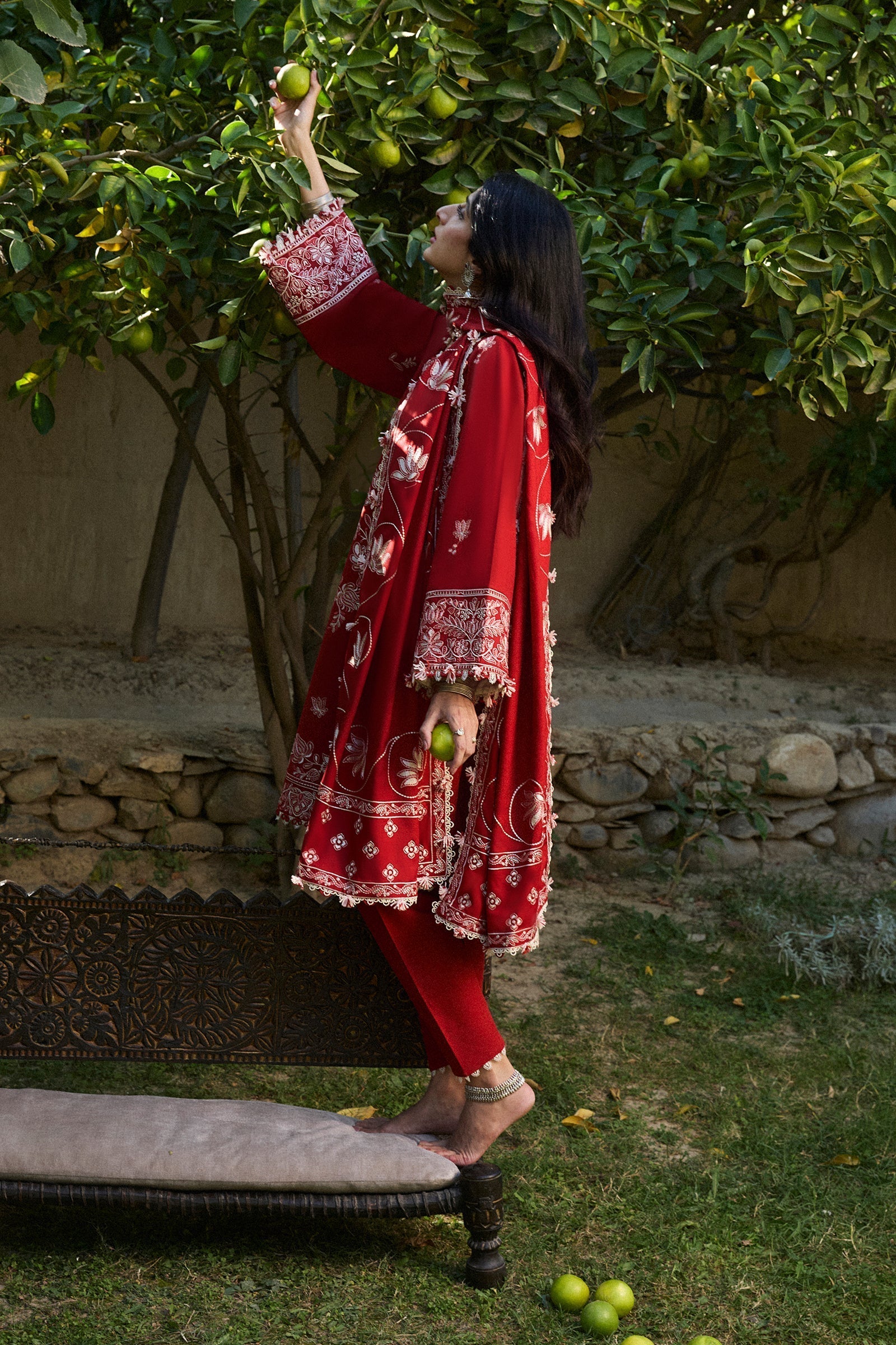 ZAHA Embroidered Khaddar Collection 2025 By Khadijah Shah(ZW24-02)