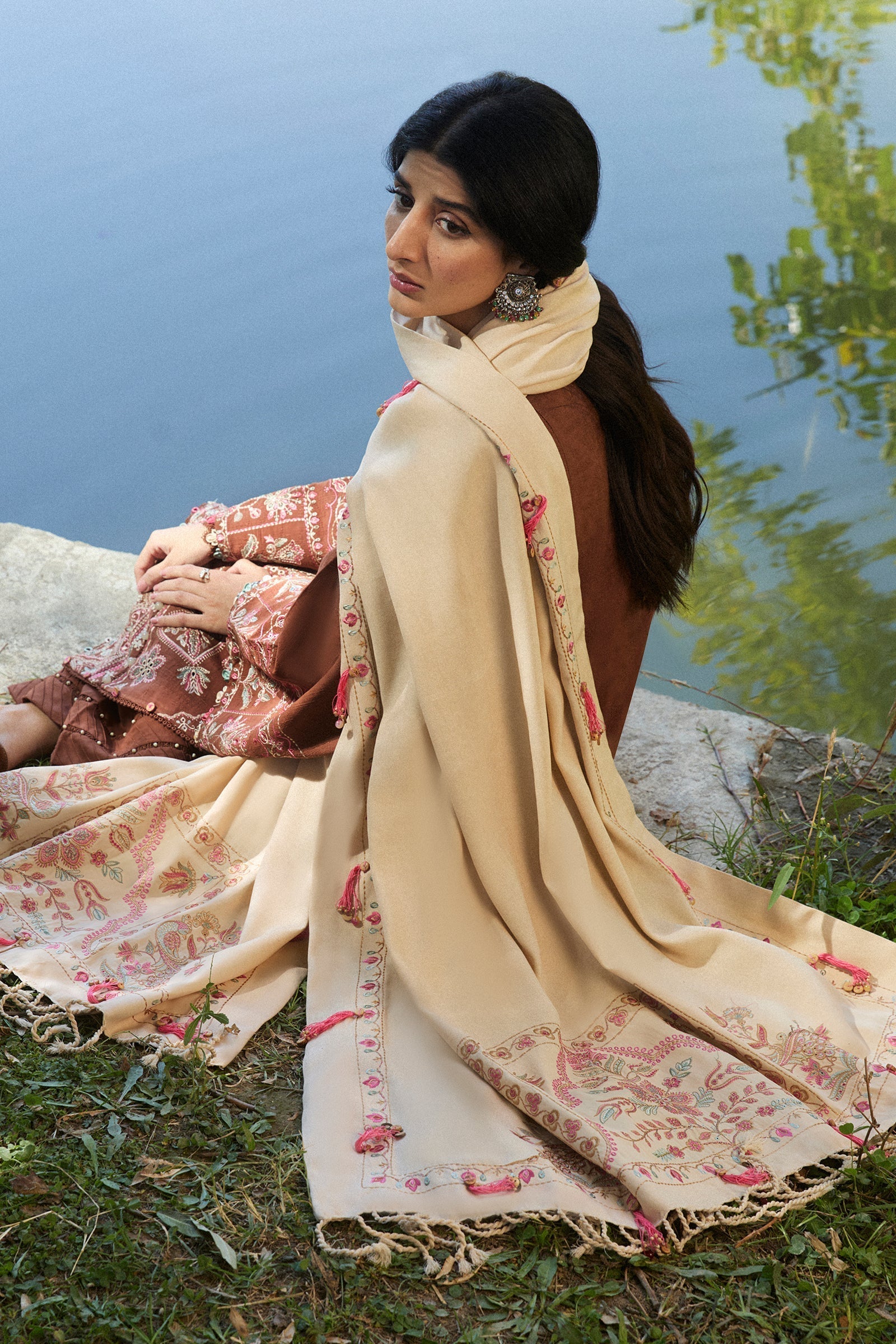 ZAHA Embroidered Khaddar Collection 2025 By Khadijah Shah(ZW24-14)