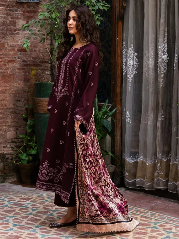 ZOUQ by Hum Dum Embroidered Wool Collection 2025 CH-02 (D-09)