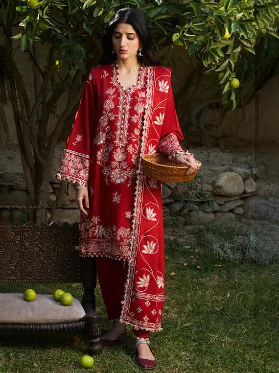 Zaha Embroidery Winter Collection 2024 (ZW24-02 DILARA)