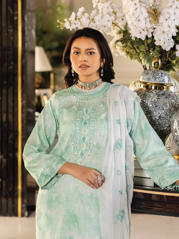 Mah-E-Ruh-Embroidery-Lawn-Collection-2023-By-Puri-Fabric-D-04-UMAR-POSHAK-MEHAL