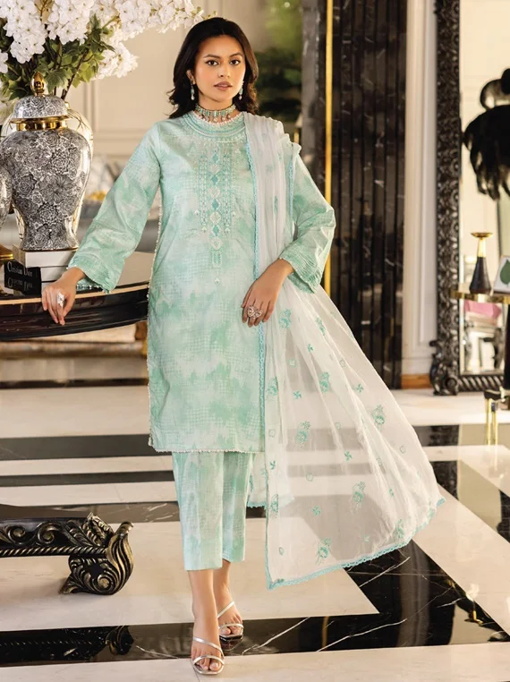 Mah E Ruh Embroidery Lawn Collection 2023 By Puri Fabric (D-04)