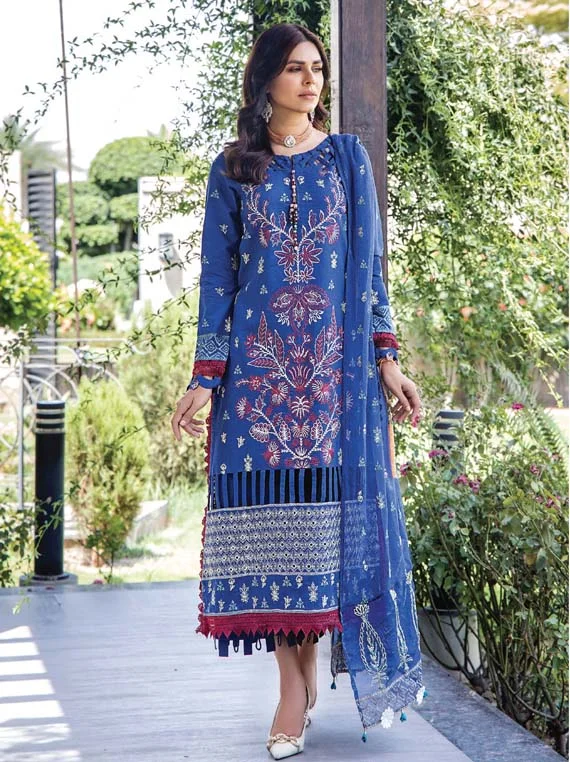 Panache Embroidery Lawn Collection 2023 By Puri Fabrics (D-09)