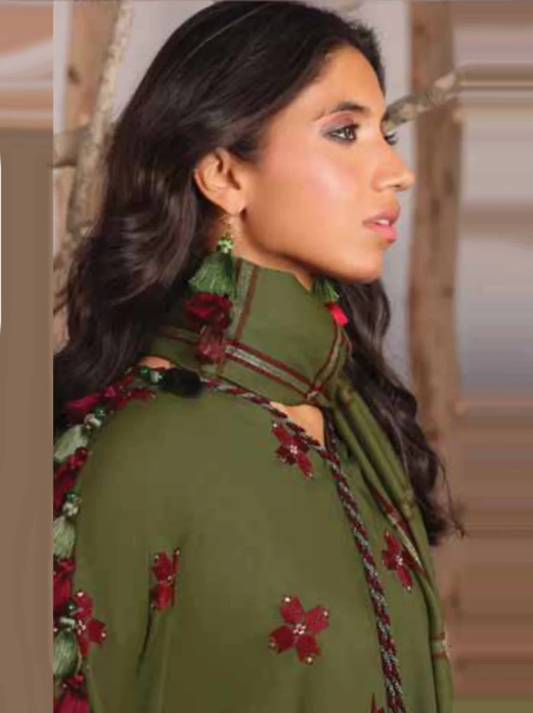 Alkaram Fashion Winter Collection 2023 (FW-05-23-Green)-